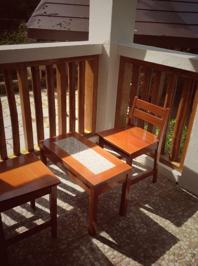 Pahiluna Guesthouse Panglao Kültér fotó